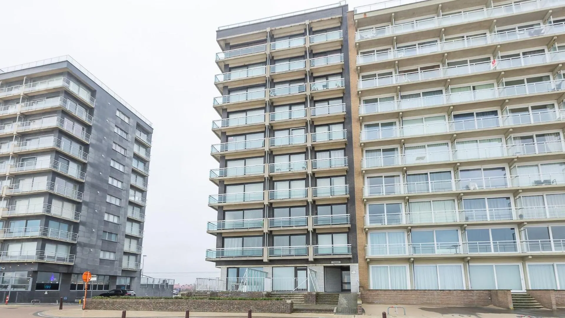 Corner Apartment On 5Th Floor Middelkerke Belgium